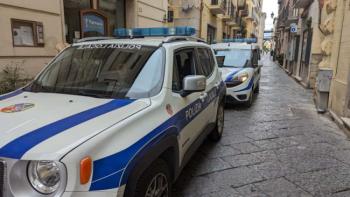auto-polizia-locale-corso.jpeg