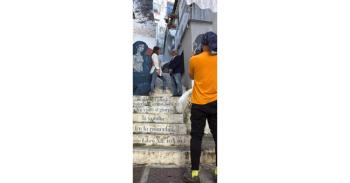 Leone-La-Rocca-intervistato-da-Rai-1-per-i-Murales-di-Via-Lebina.jpeg